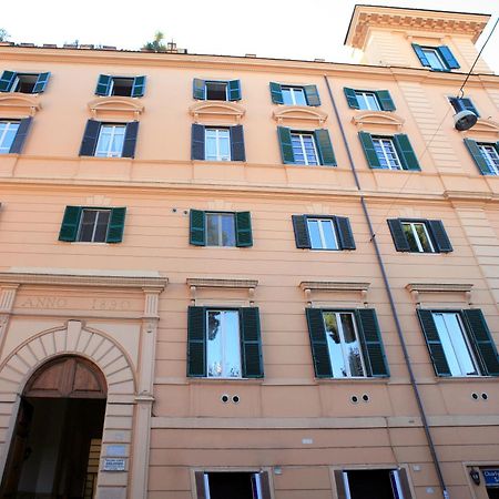Appartamento D'Epoca Colosseo Art Gallery روما المظهر الخارجي الصورة