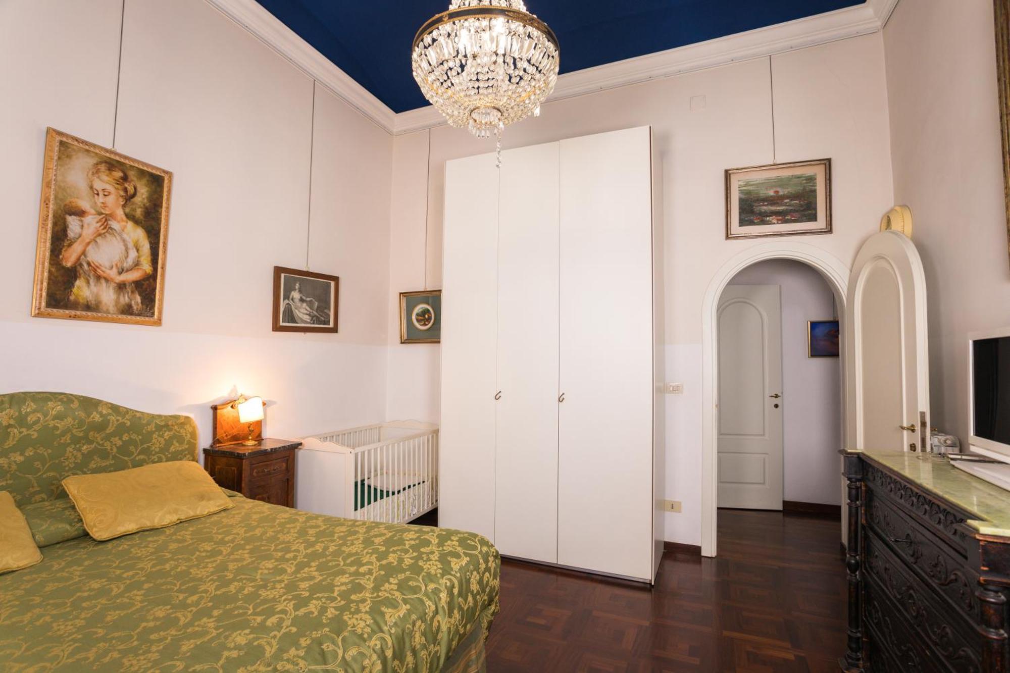 Appartamento D'Epoca Colosseo Art Gallery روما المظهر الخارجي الصورة